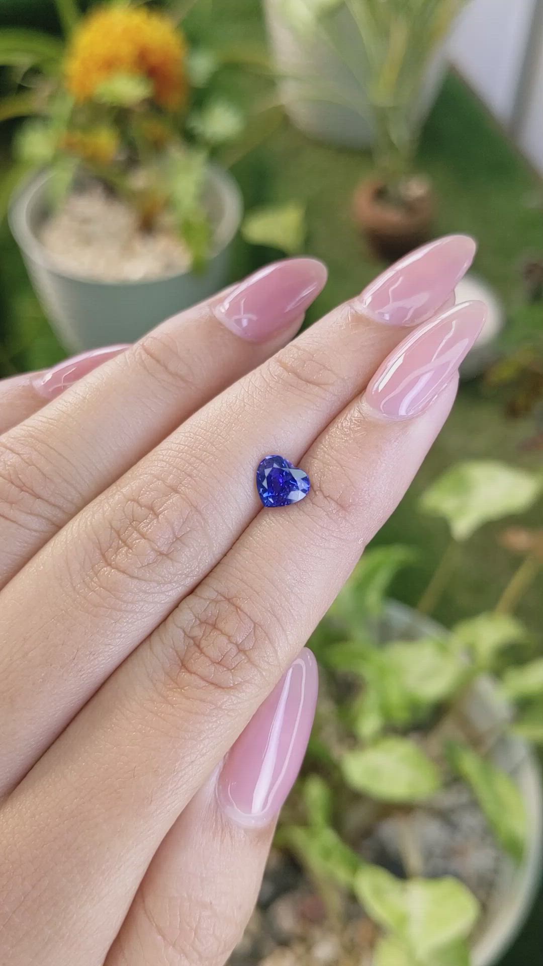 1.30 Ct. Blue Sapphire from Ceylon (Sri Lanka) Size Video