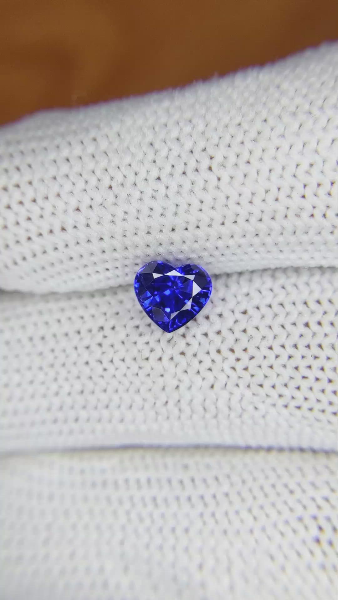1.30 Ct. Blue Sapphire from Ceylon (Sri Lanka) Size Video