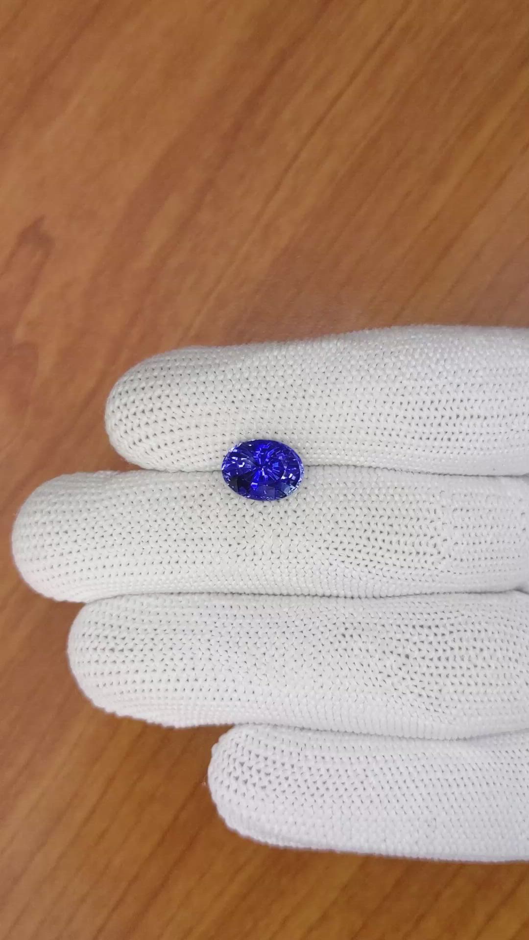 3.49 Ct. Blue Sapphire from Ceylon (Sri Lanka) Size Video