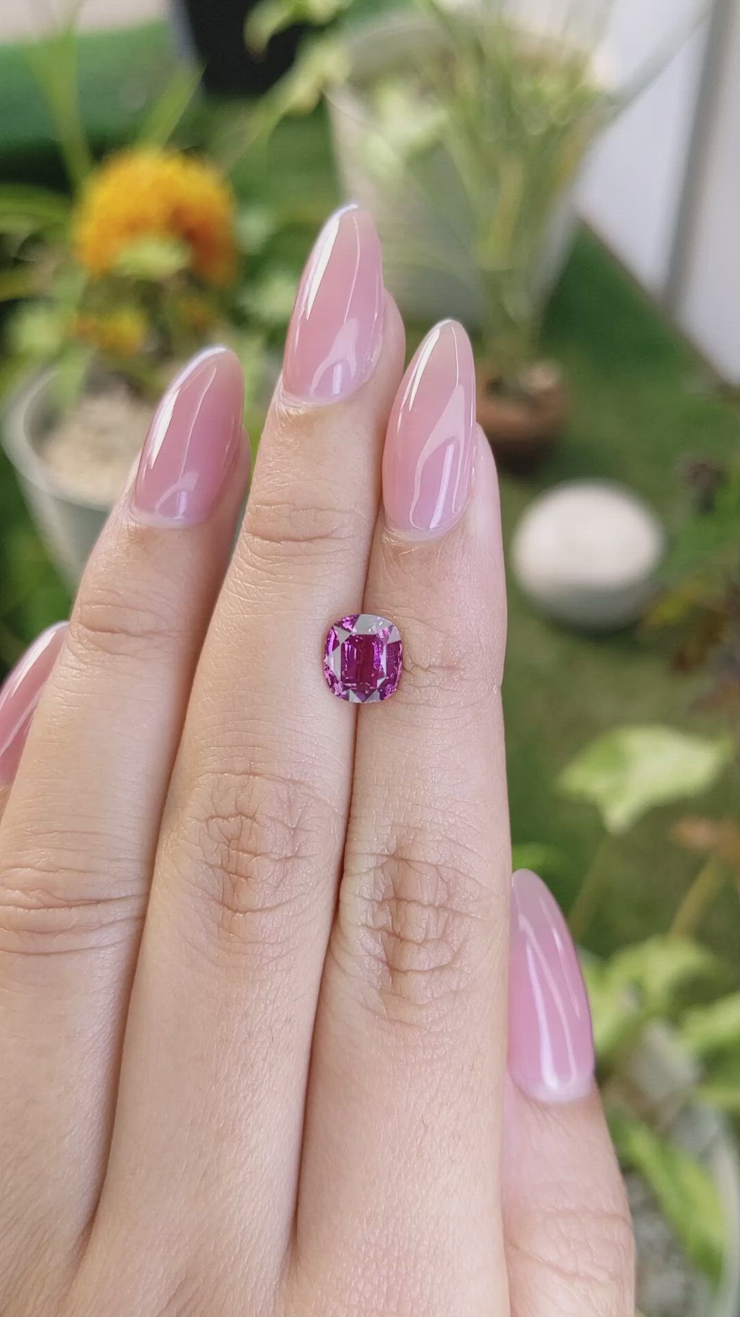 2.04 Ct. Purplish Pink Sapphire from Ceylon (Sri Lanka) Size Video