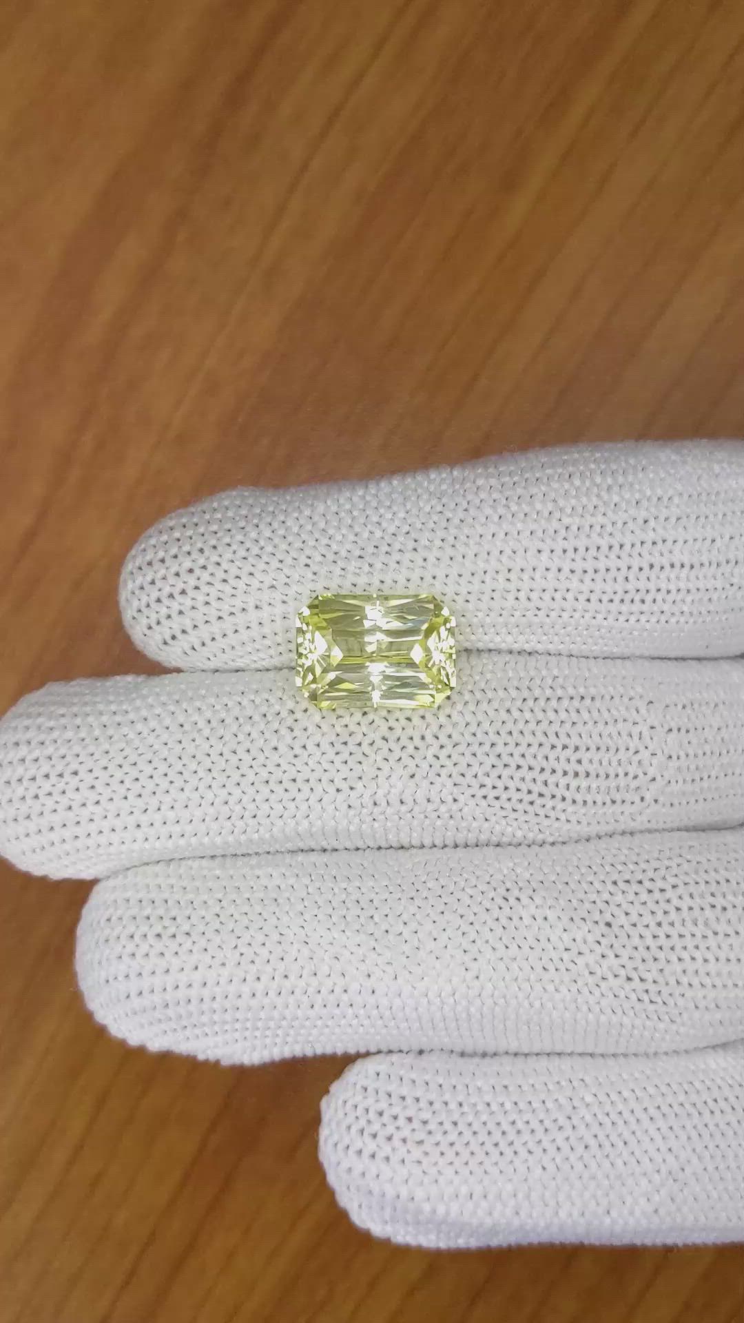 7.92 Ct. Yellow Sapphire from Ceylon (Sri Lanka) Size Video