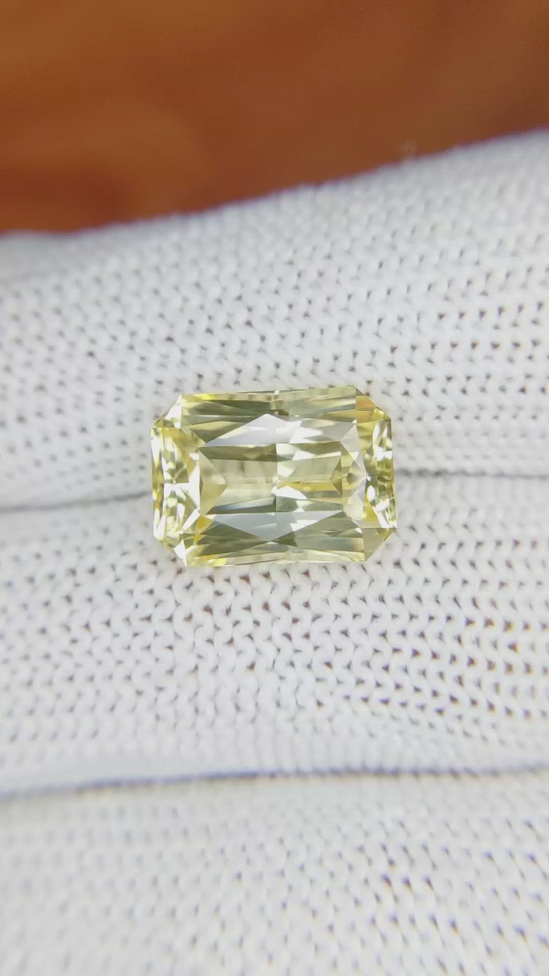 7.92 Ct. Yellow Sapphire from Ceylon (Sri Lanka) Size Video
