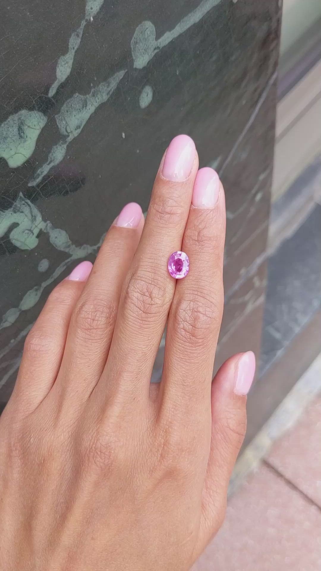 2.26 Ct. Pink Sapphire from Ceylon (Sri Lanka) Size Video