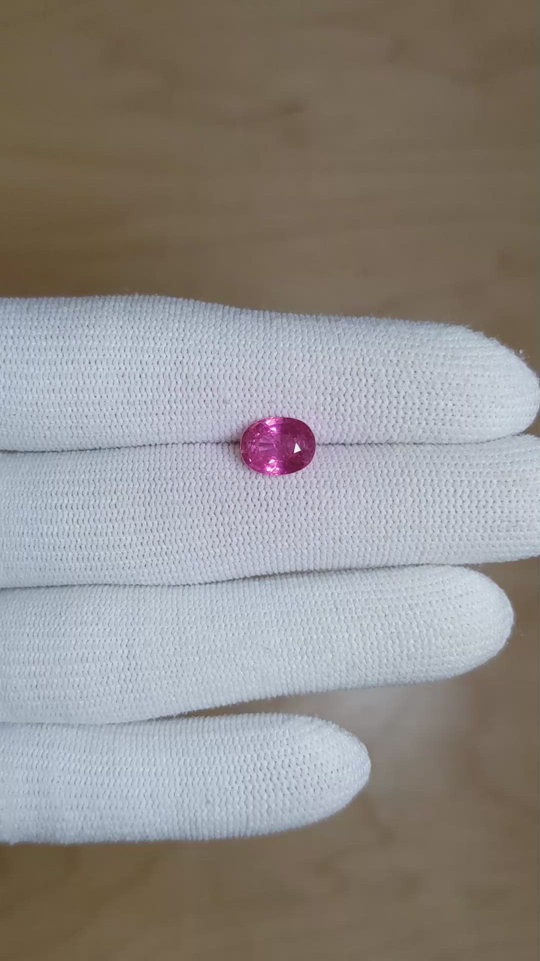 2.26 Ct. Pink Sapphire from Ceylon (Sri Lanka) Size Video