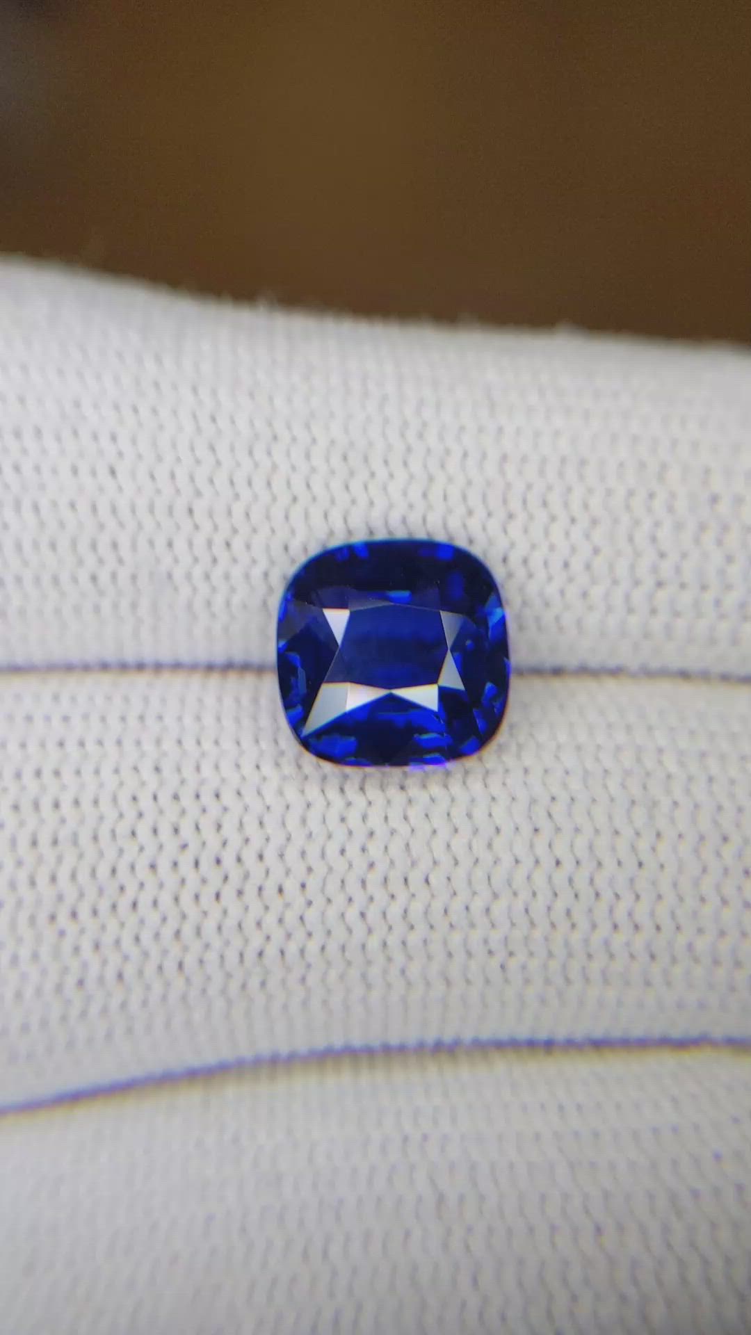 4.52 Ct. Blue Sapphire from Madagascar Size Video