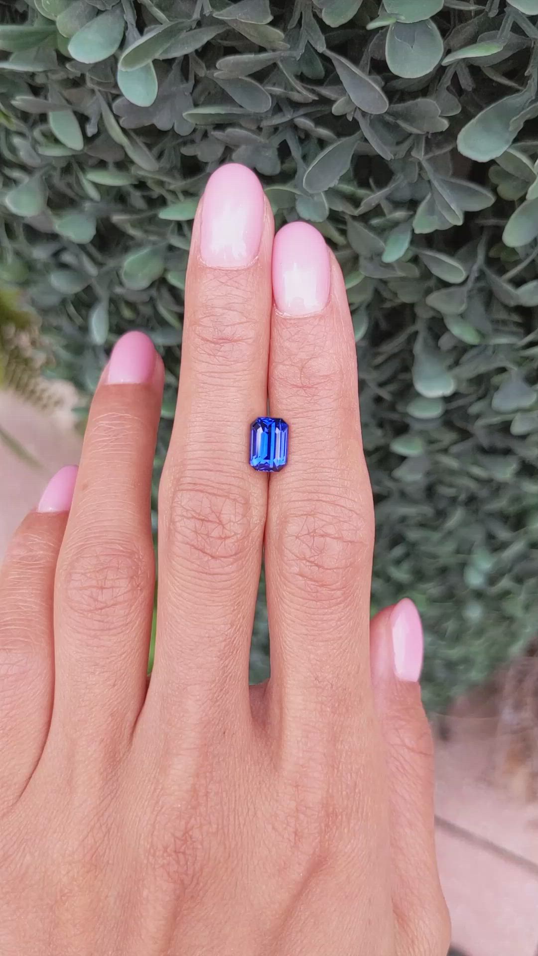 2.52 Ct. Blue Sapphire from Ceylon (Sri Lanka) Size Video