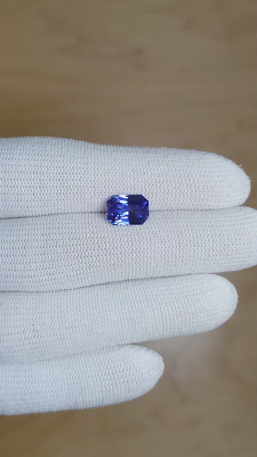 3.02 Ct. Blue Sapphire from Ceylon (Sri Lanka) Size Video