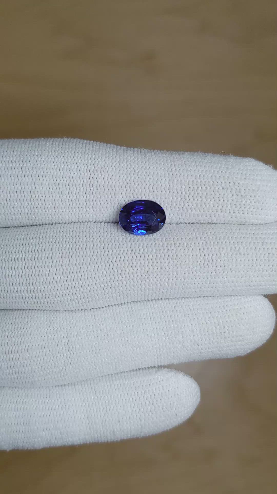 3.06 Ct. Blue Sapphire from Ceylon (Sri Lanka) Size Video