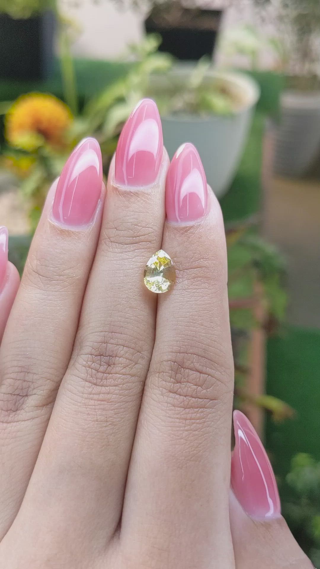 1.75 Ct. Yellow Sapphire from Ceylon (Sri Lanka) Size Video