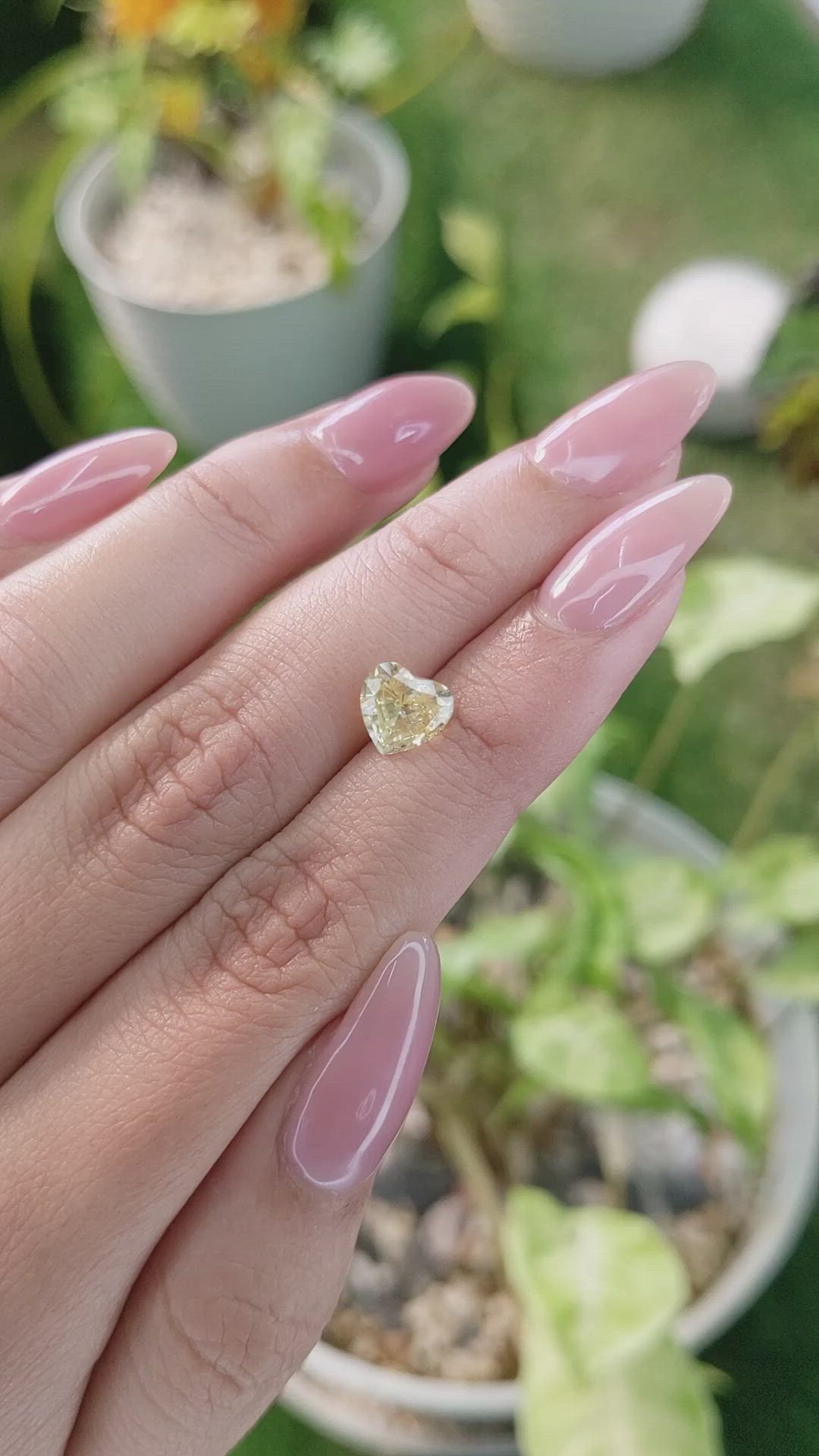 1.49 Ct. Yellow Sapphire from Ceylon (Sri Lanka) Size Video