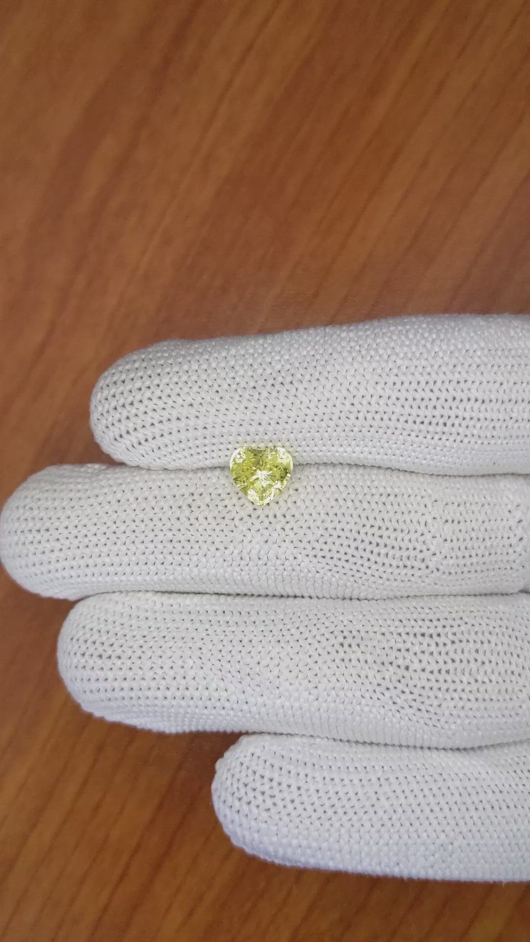 1.49 Ct. Yellow Sapphire from Ceylon (Sri Lanka) Size Video