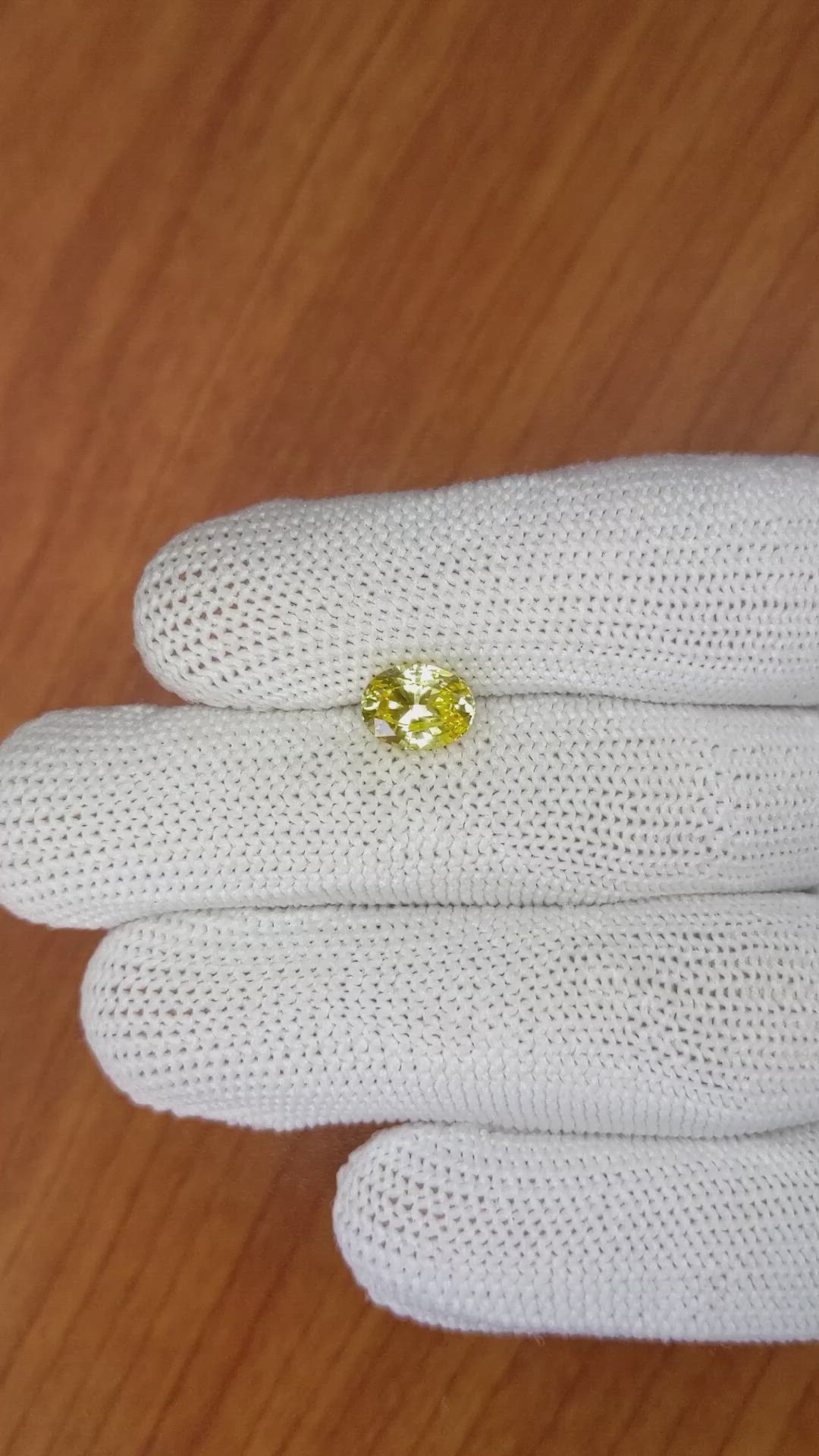 1.91 Ct. Yellow Sapphire from Ceylon (Sri Lanka) Size Video