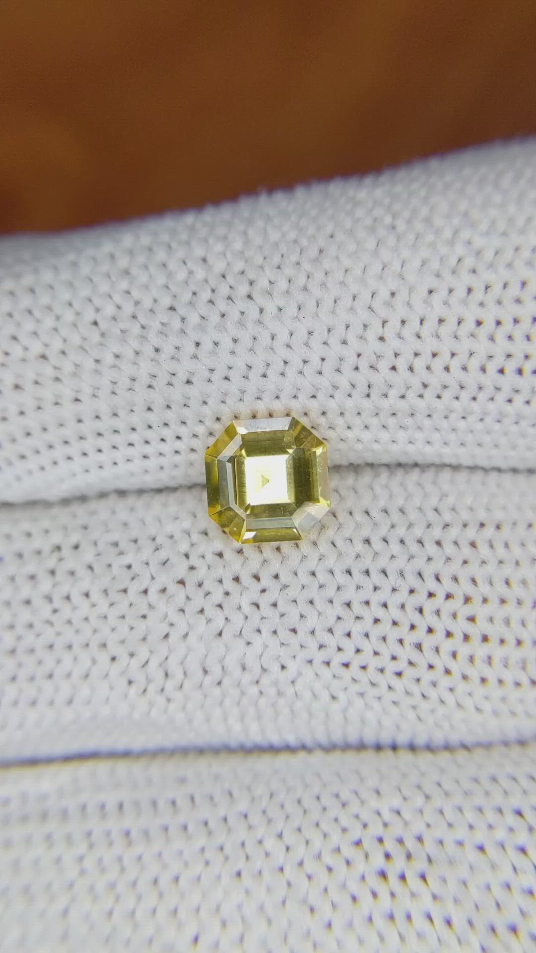 1.46 Ct. Yellow Sapphire from Ceylon (Sri Lanka) Size Video