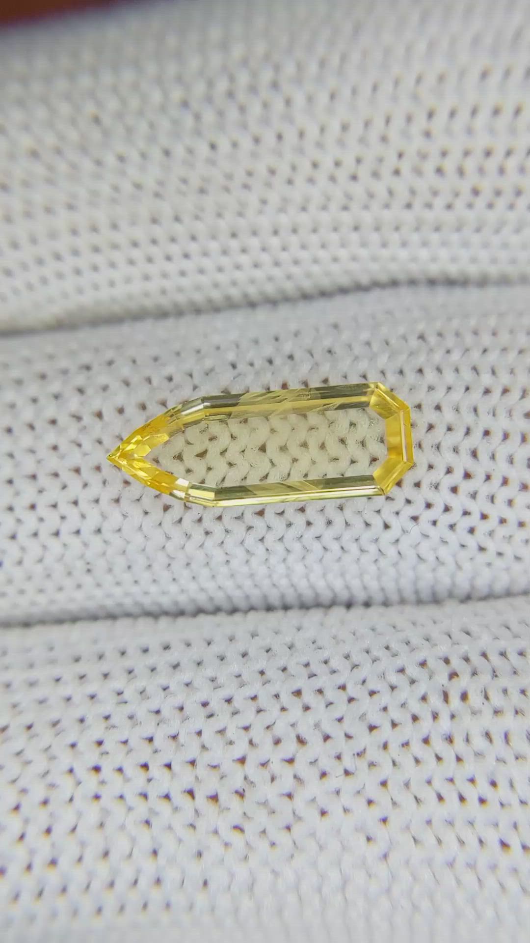 1.88 Ct. Yellow Sapphire from Ceylon (Sri Lanka) Size Video