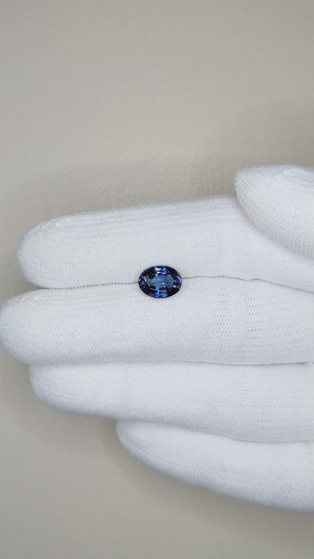 1.48 Ct. Blue Sapphire from Ceylon (Sri Lanka) Size Video
