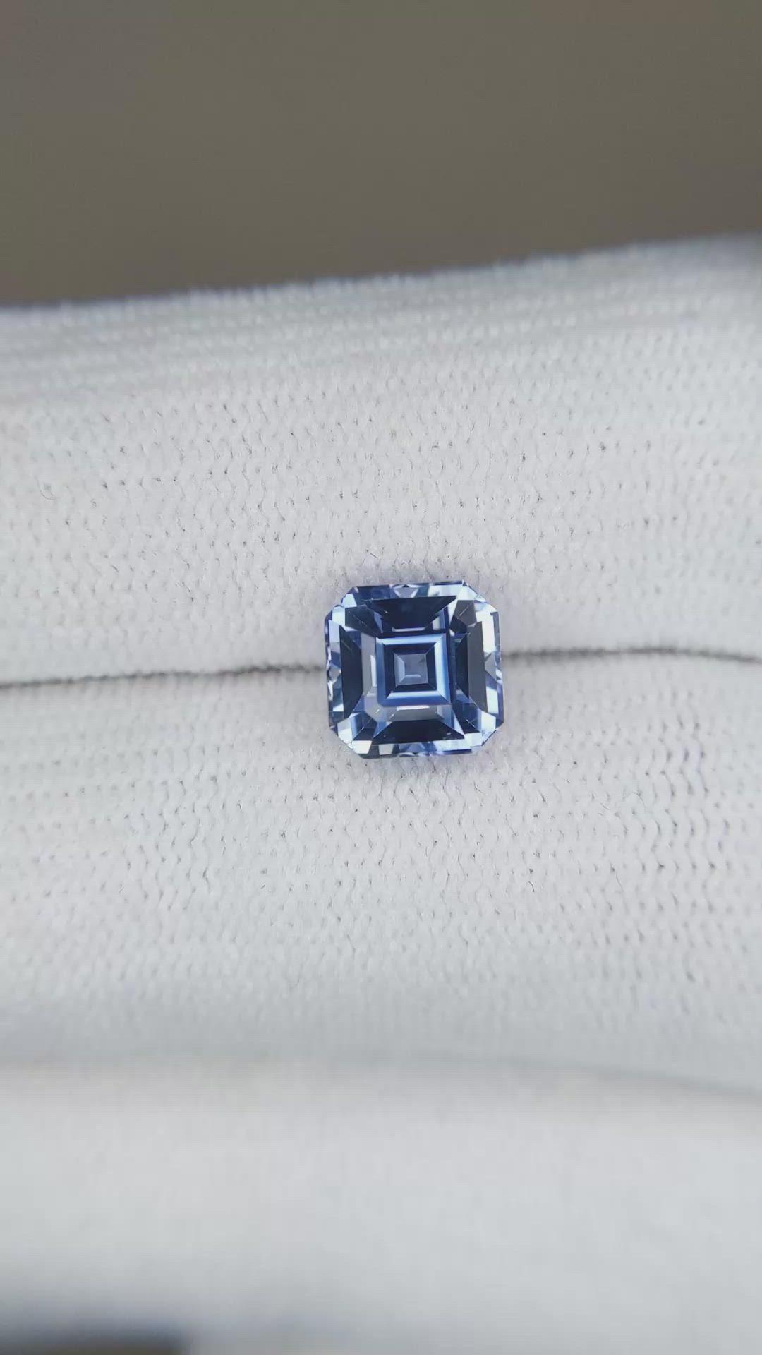 2.10 Ct. Blue Sapphire from Ceylon (Sri Lanka) Size Video