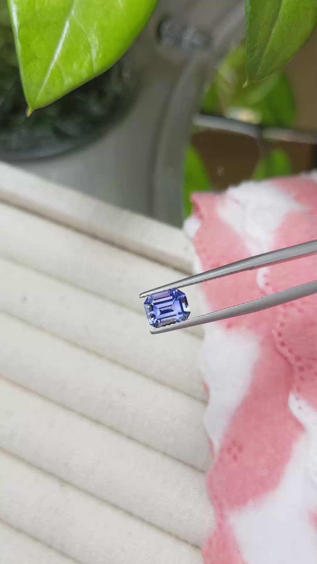 1.75 Ct. Blue Sapphire from Ceylon (Sri Lanka) Size Video