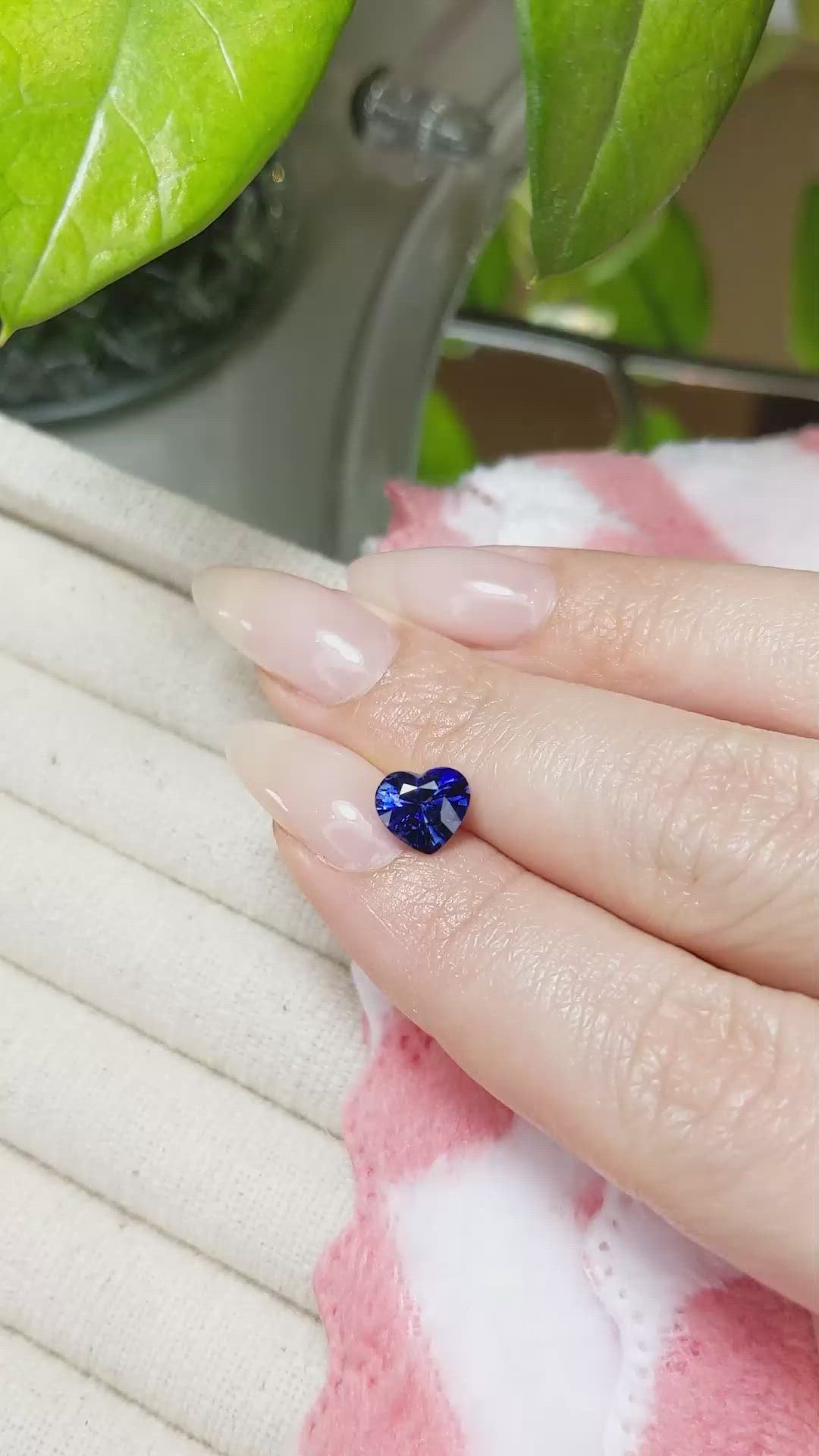 1.90 Ct. Blue Sapphire from Ceylon (Sri Lanka) Size Video