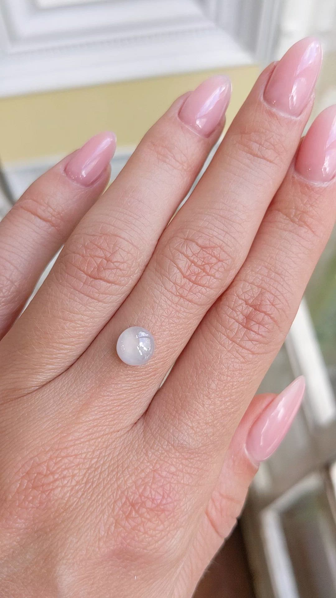 1.77 Ct. White Star Sapphire from Ceylon (Sri Lanka) Size Video