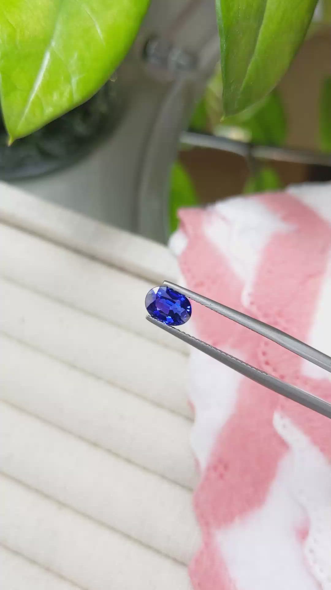 1.09 Ct. Blue Sapphire from Ceylon (Sri Lanka) Size Video