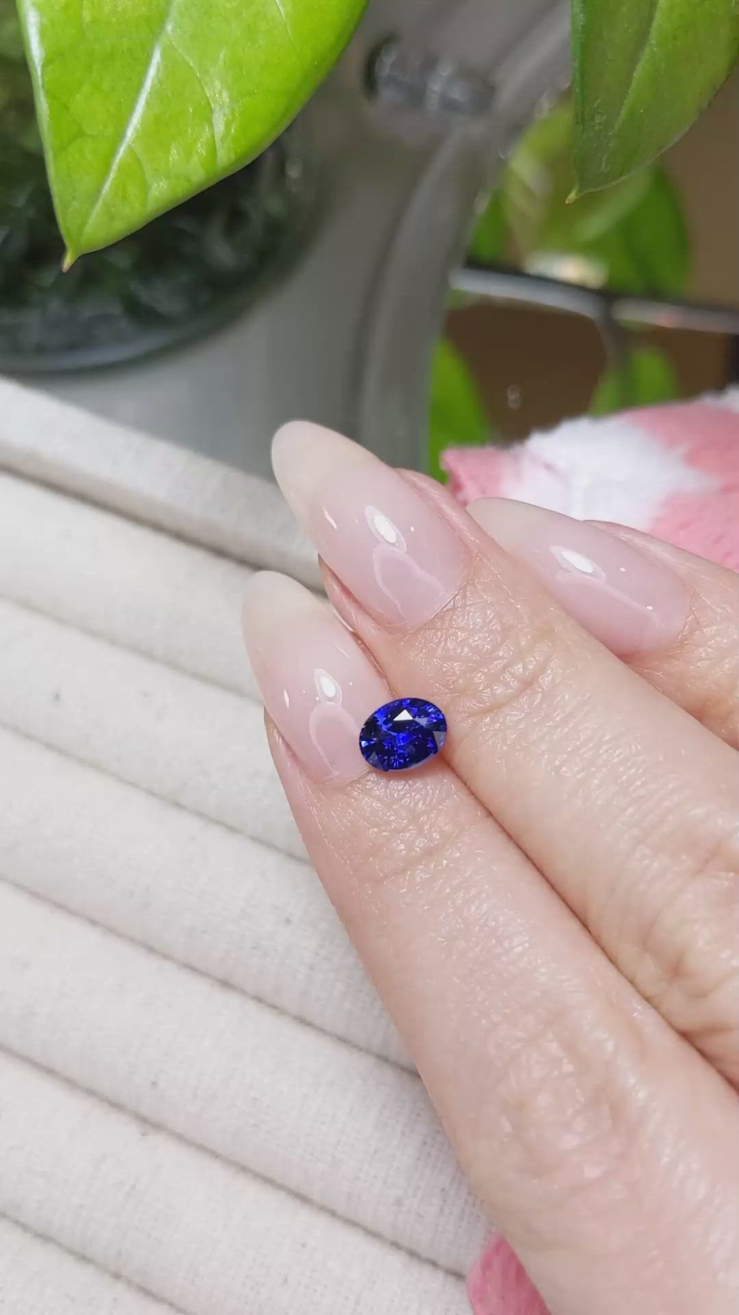 1.14 Ct. Blue Sapphire from Ceylon (Sri Lanka) Size Video