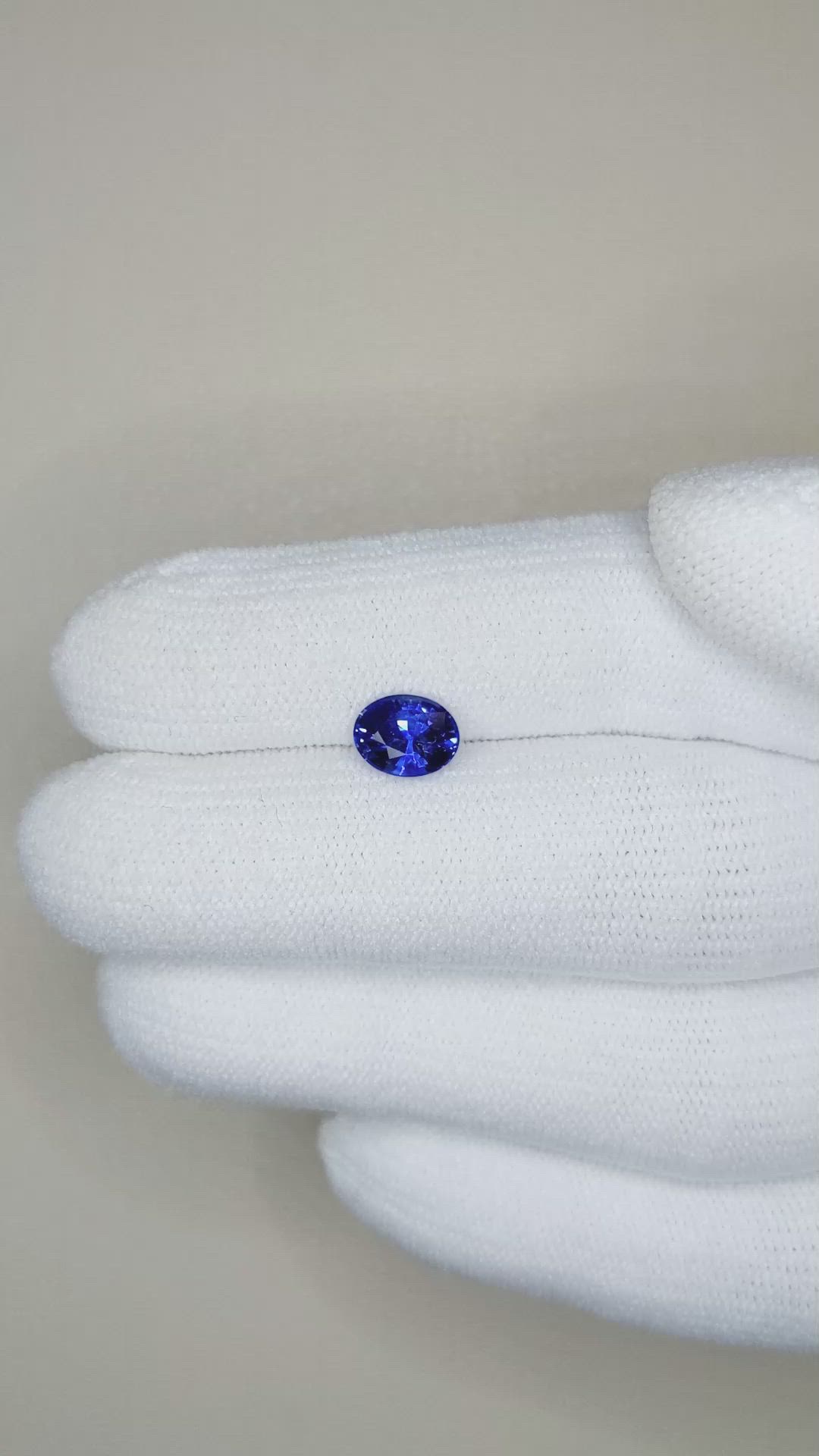 1.14 Ct. Blue Sapphire from Ceylon (Sri Lanka) Size Video