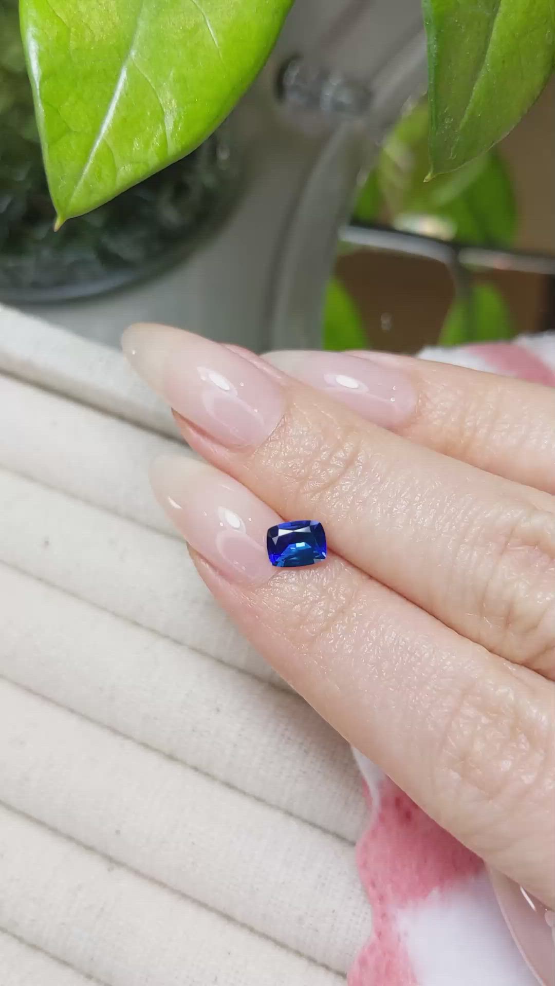 0.88 Ct. Blue Sapphire from Ceylon (Sri Lanka) Size Video