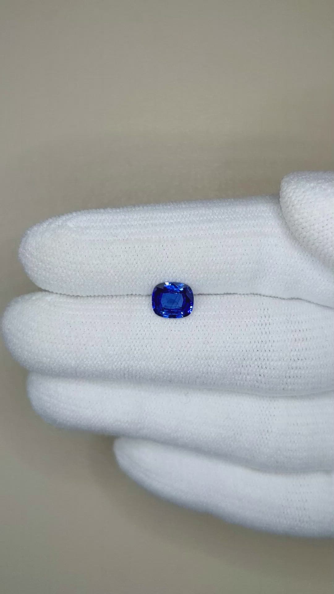 1.13 Ct. Blue Sapphire from Ceylon (Sri Lanka) Size Video