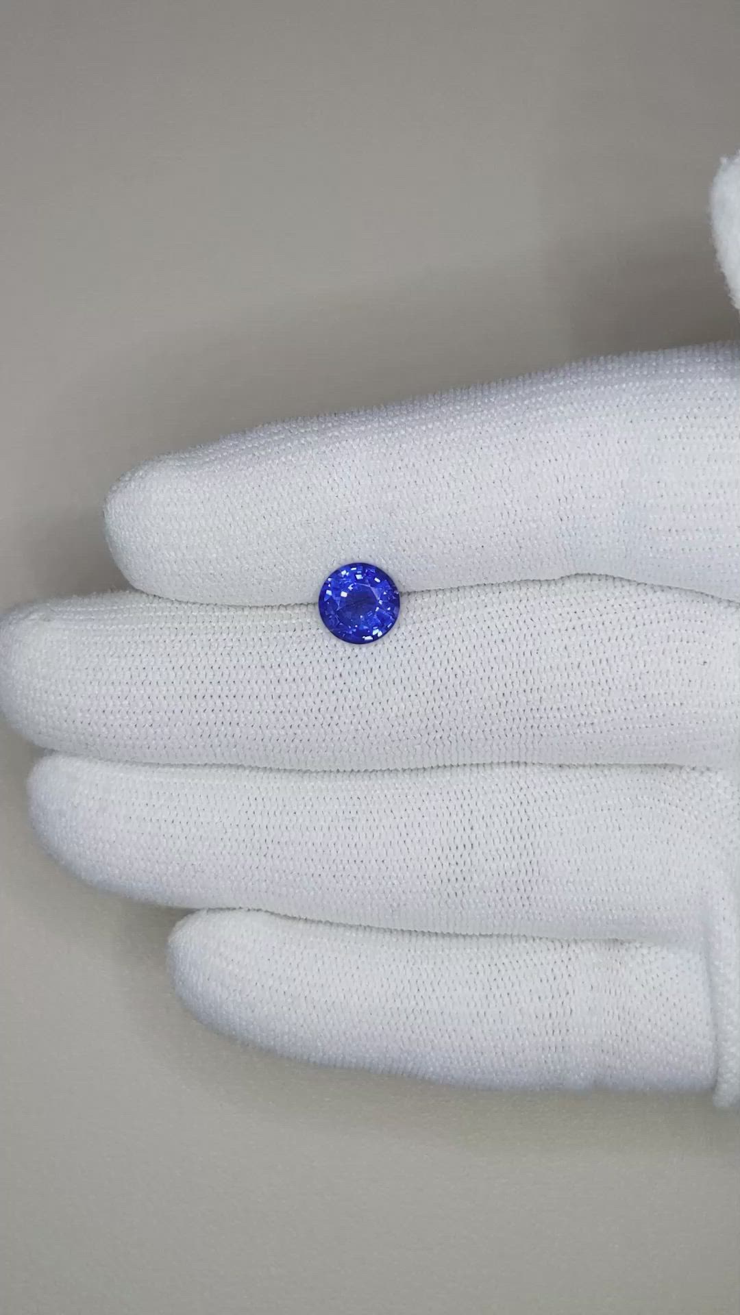1.68 Ct. Blue Sapphire from Ceylon (Sri Lanka) Size Video