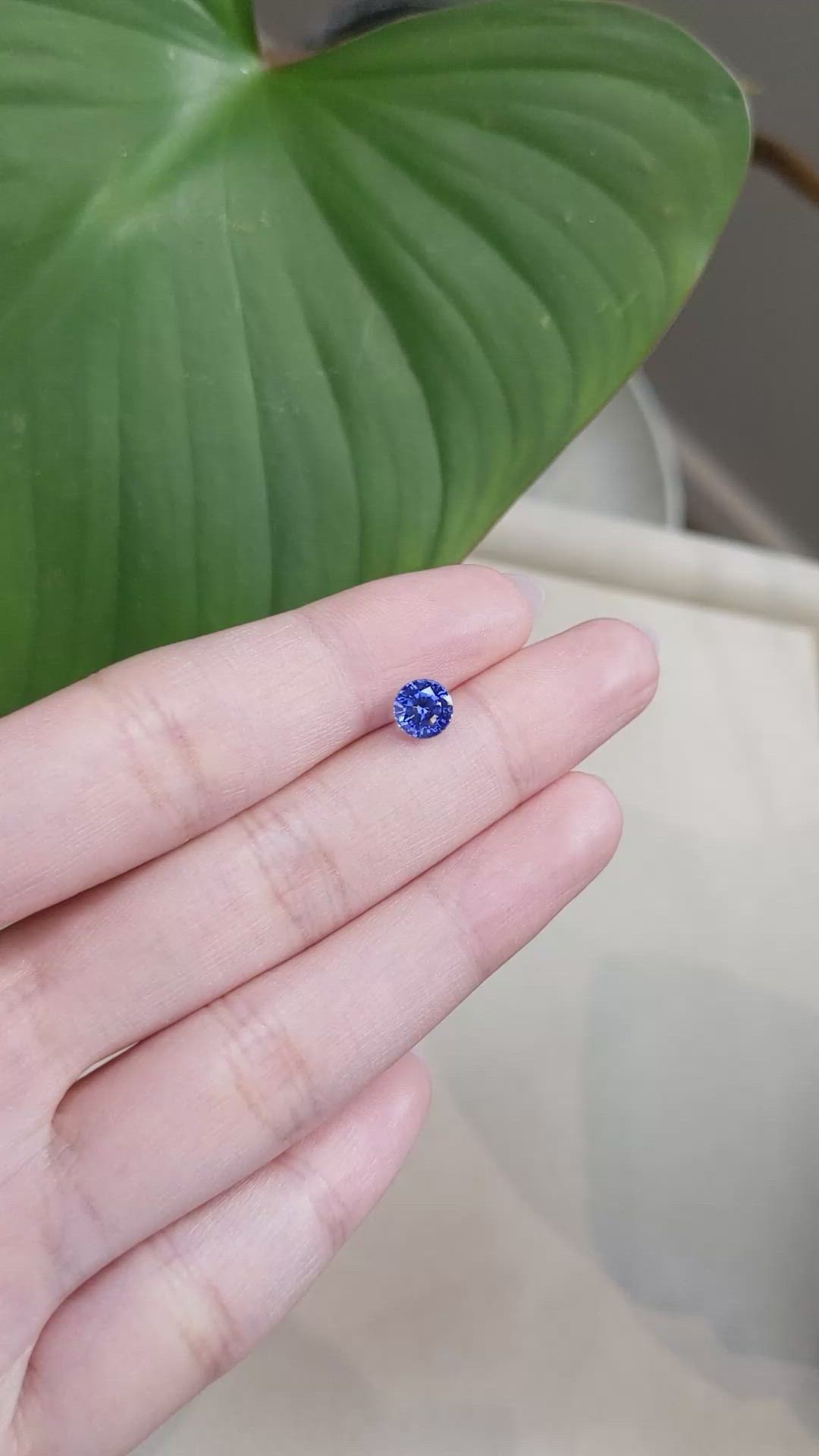1.38 Ct. Blue Sapphire from Ceylon (Sri Lanka) Size Video