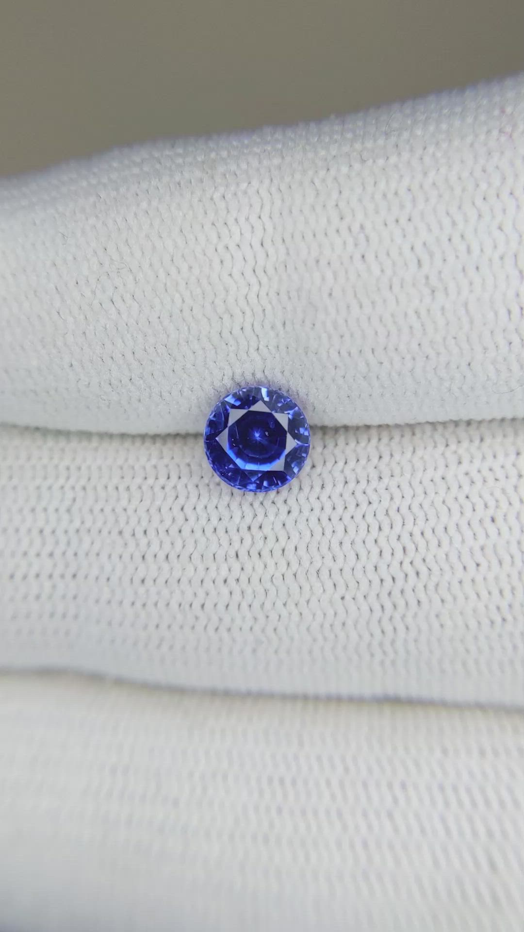 1.38 Ct. Blue Sapphire from Ceylon (Sri Lanka) Size Video