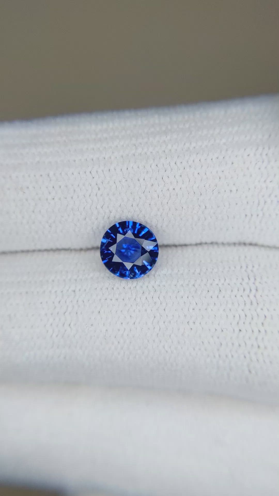 1.08 Ct. Blue Sapphire from Ceylon (Sri Lanka) Size Video
