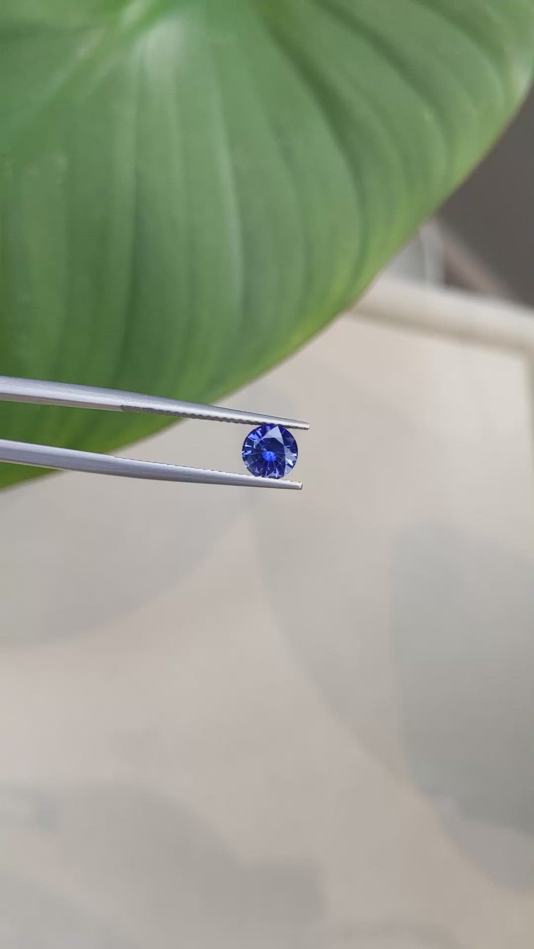 1.14 Ct. Blue Sapphire from Ceylon (Sri Lanka) Size Video