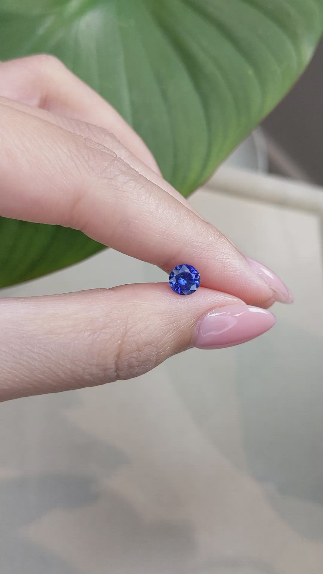 1.14 Ct. Blue Sapphire from Ceylon (Sri Lanka) Size Video