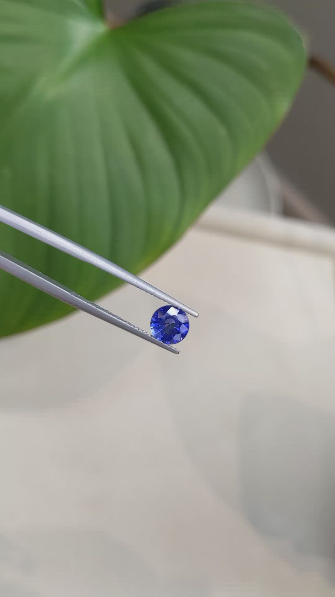 1.21 Ct. Blue Sapphire from Ceylon (Sri Lanka) Size Video