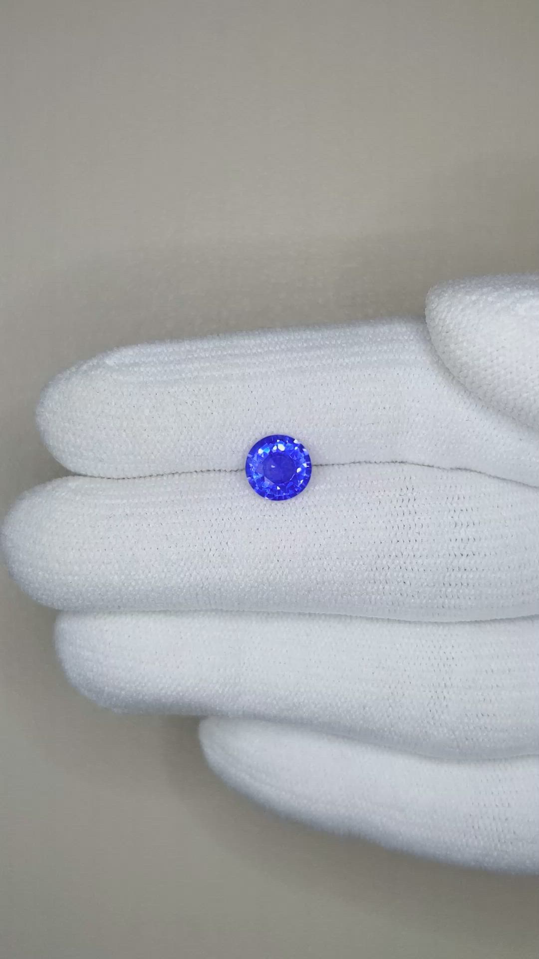 1.28 Ct. Blue Sapphire from Ceylon (Sri Lanka) Size Video