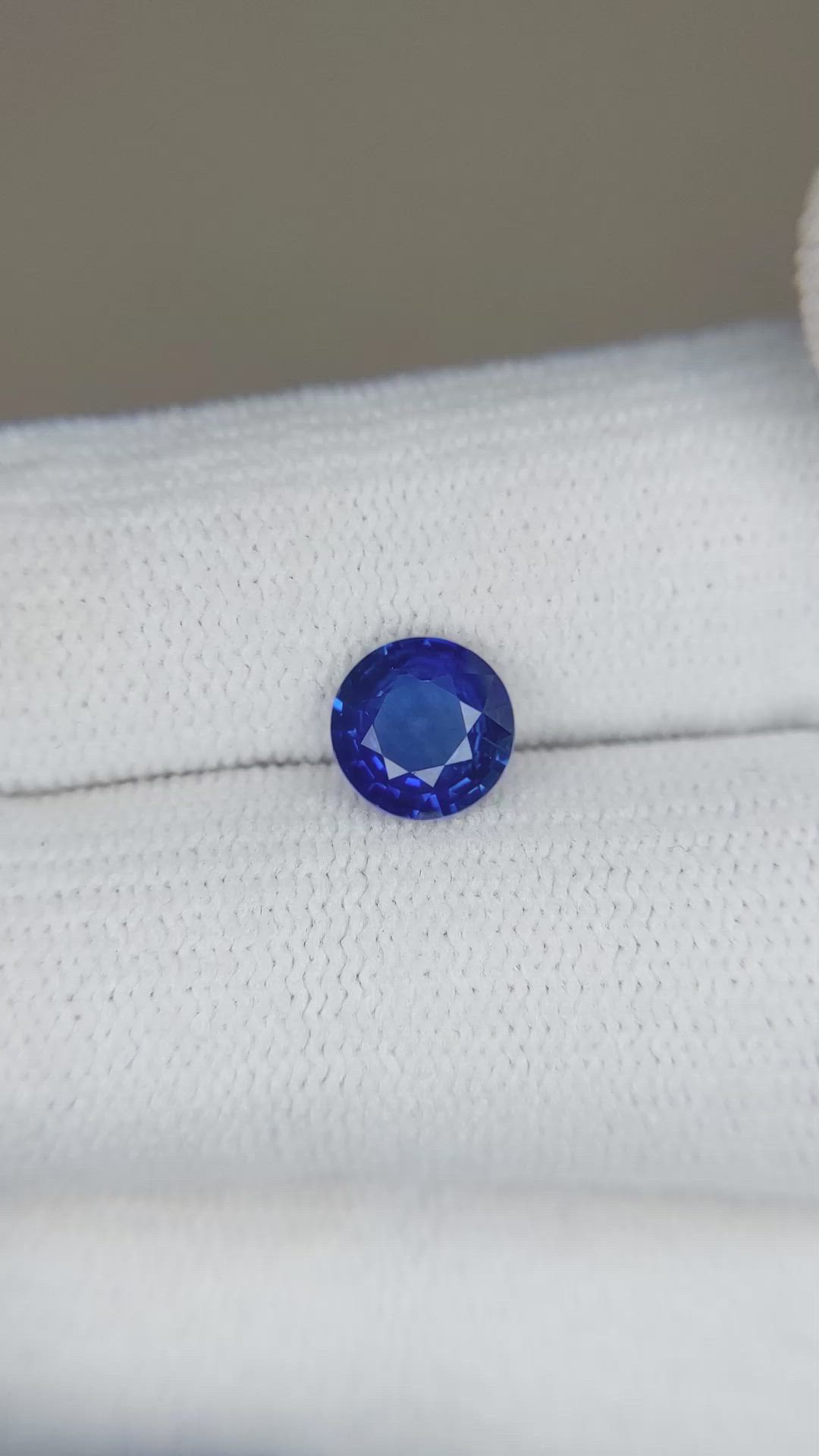 1.29 Ct. Blue Sapphire from Ceylon (Sri Lanka) Size Video