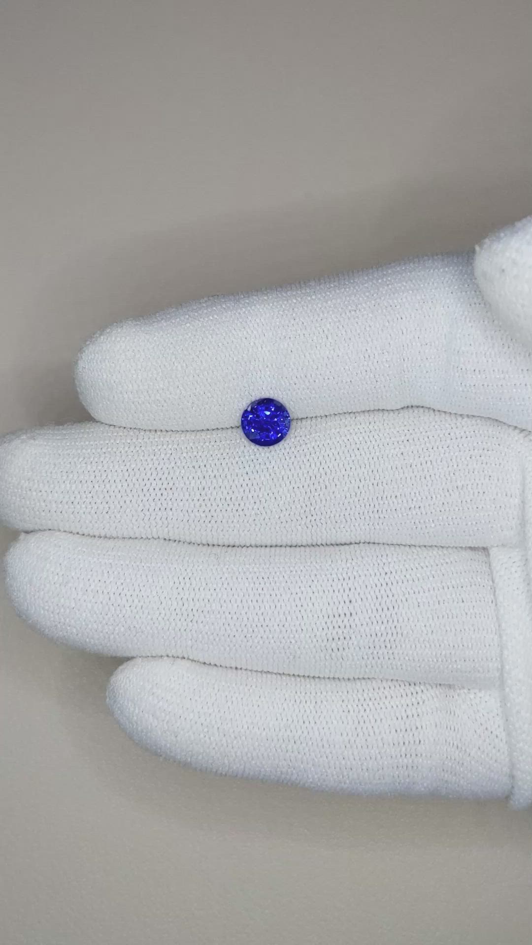 1.15 Ct. Blue Sapphire from Ceylon (Sri Lanka) Size Video