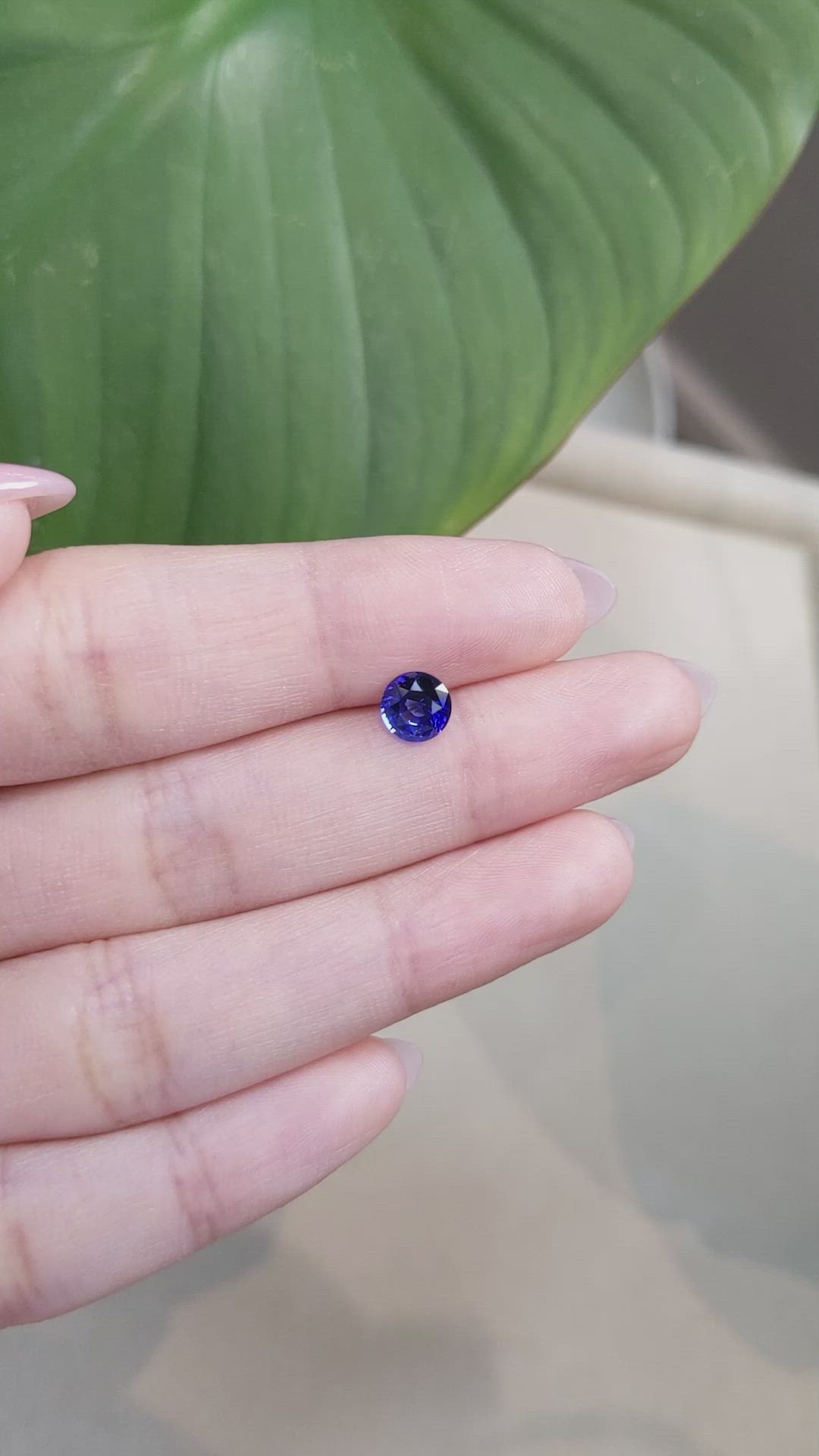 1.16 Ct. Blue Sapphire from Ceylon (Sri Lanka) Size Video