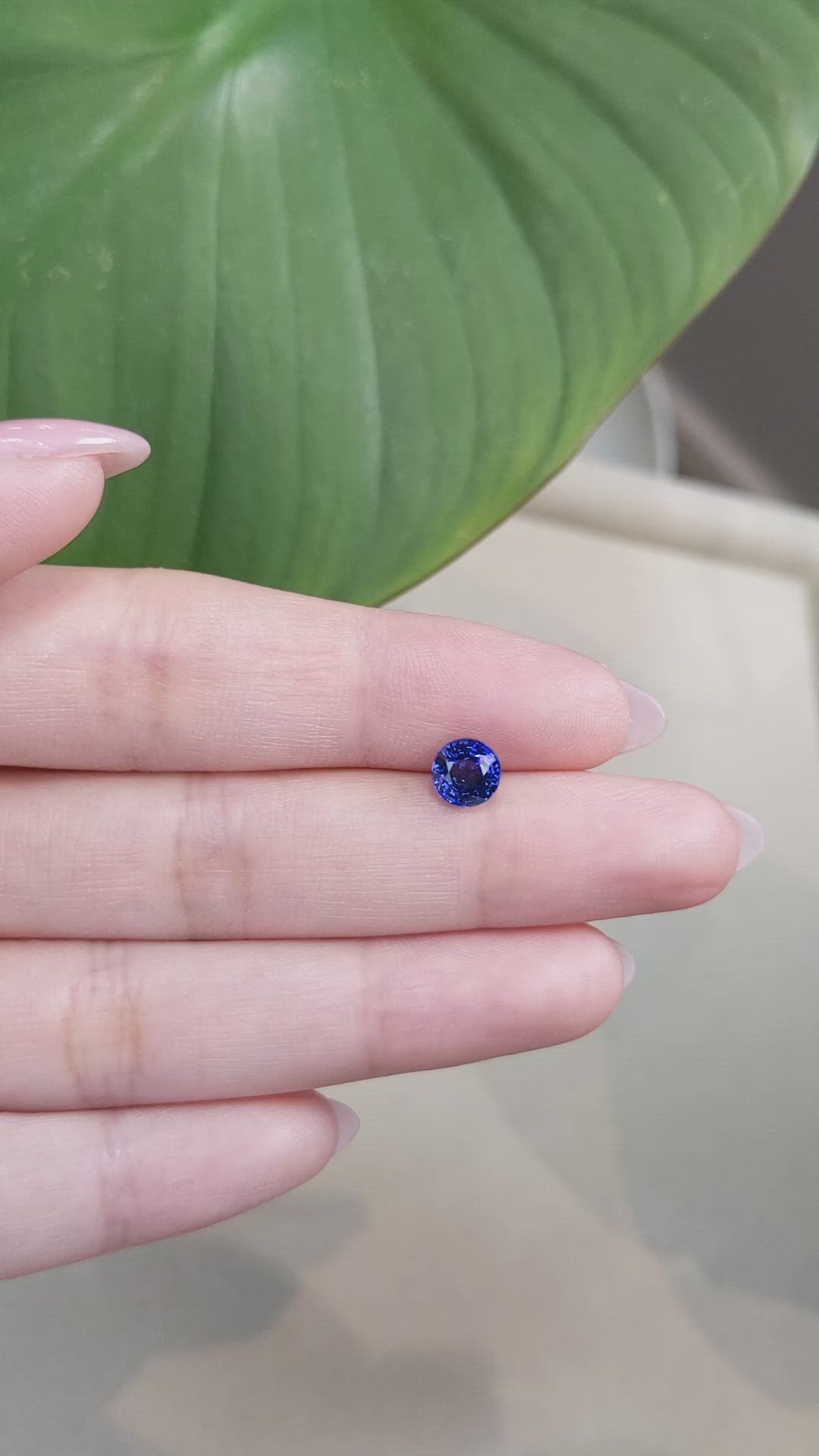 1.33 Ct. Blue Sapphire from Ceylon (Sri Lanka) Size Video