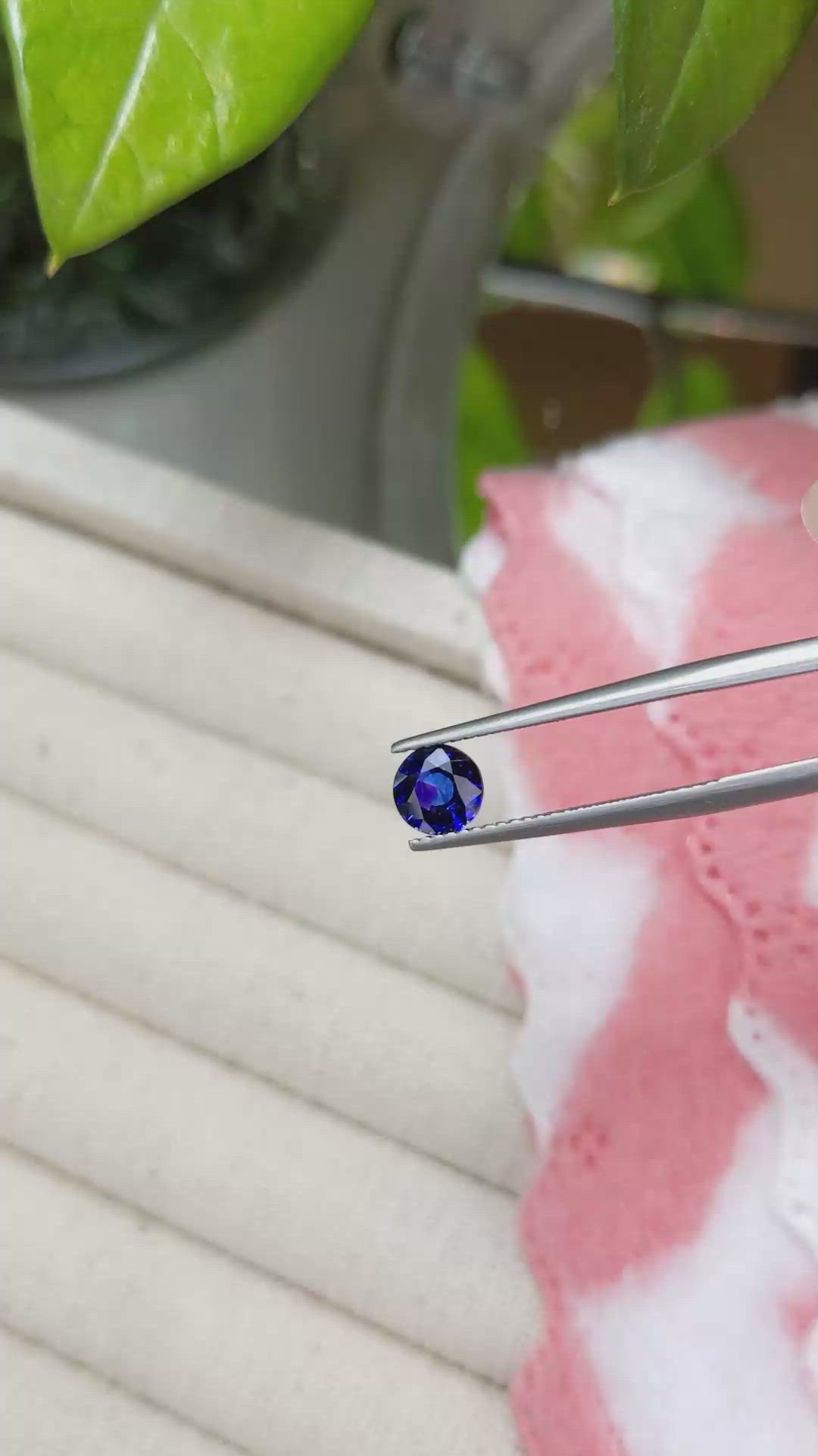 1.12 Ct. Blue Sapphire from Ceylon (Sri Lanka) Size Video