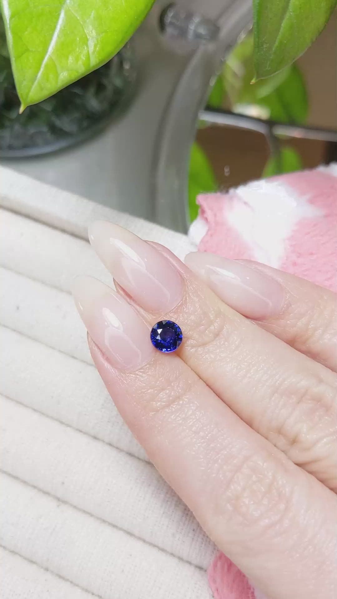 1.12 Ct. Blue Sapphire from Ceylon (Sri Lanka) Size Video