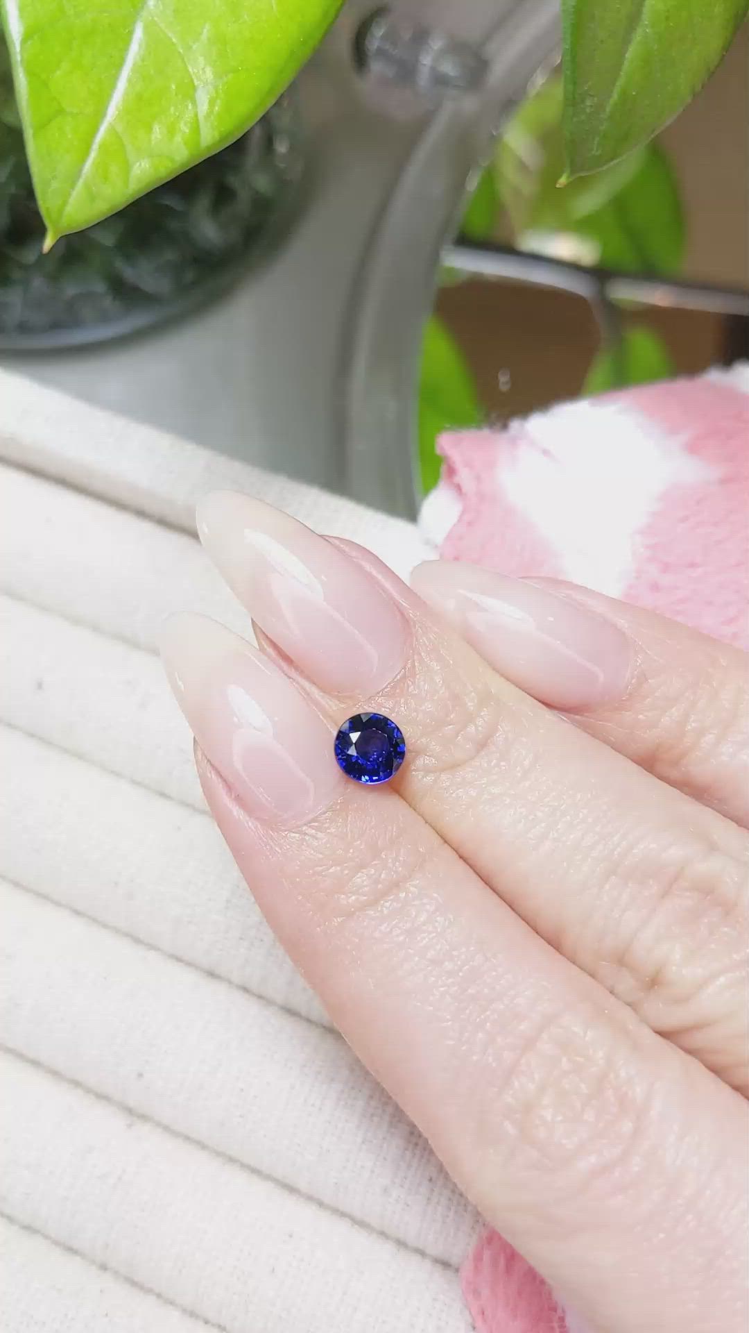 0.88 Ct. Blue Sapphire from Ceylon (Sri Lanka) Size Video