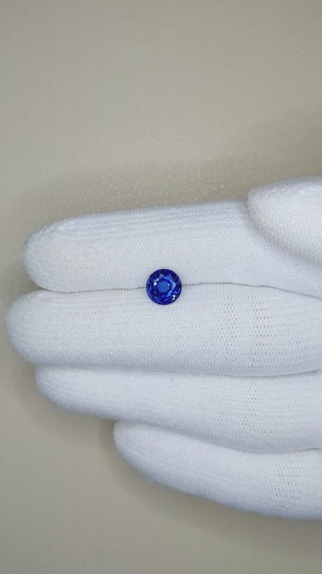1.14 Ct. Blue Sapphire from Ceylon (Sri Lanka) Size Video