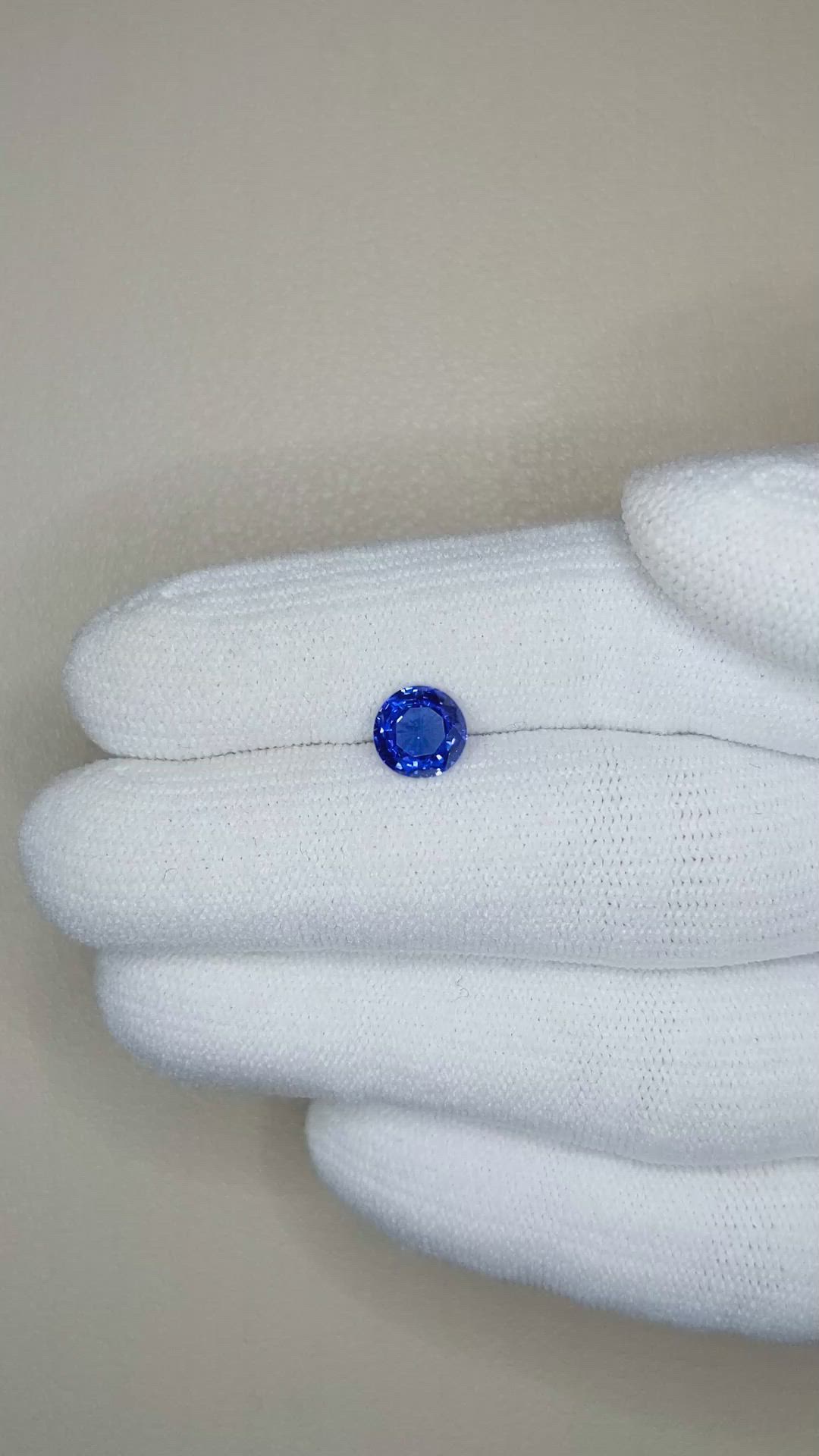 1.26 Ct. Blue Sapphire from Ceylon (Sri Lanka) Size Video