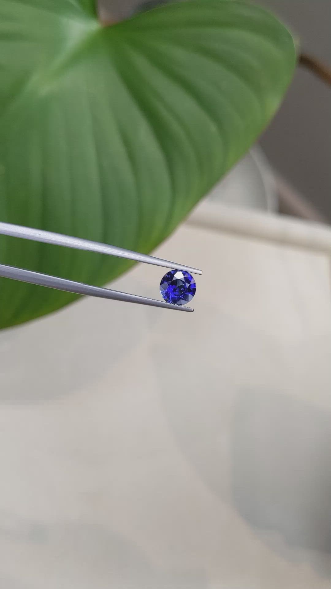 1.06 Ct. Blue Sapphire from Ceylon (Sri Lanka) Size Video