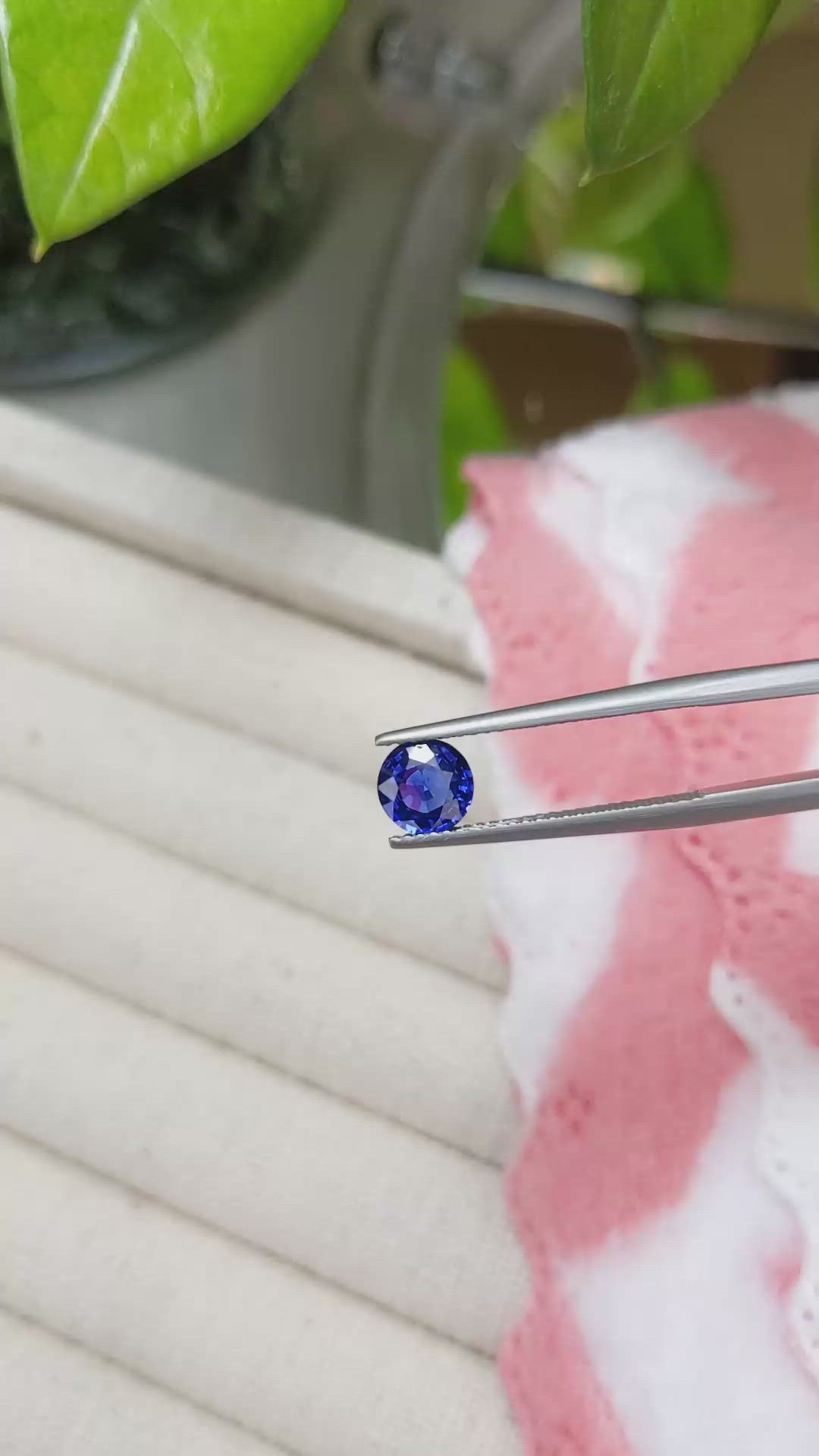 1.04 Ct. Blue Sapphire from Ceylon (Sri Lanka) Size Video