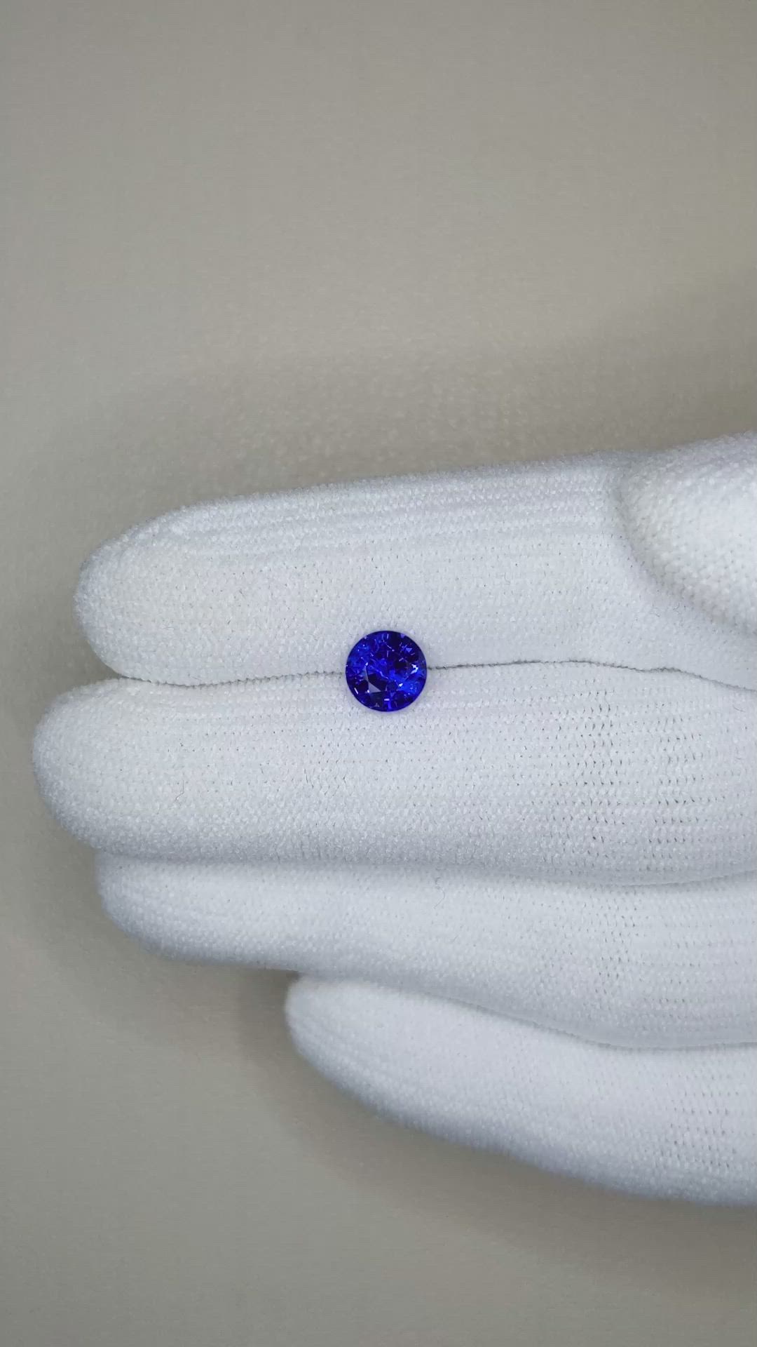 1.16 Ct. Blue Sapphire from Ceylon (Sri Lanka) Size Video