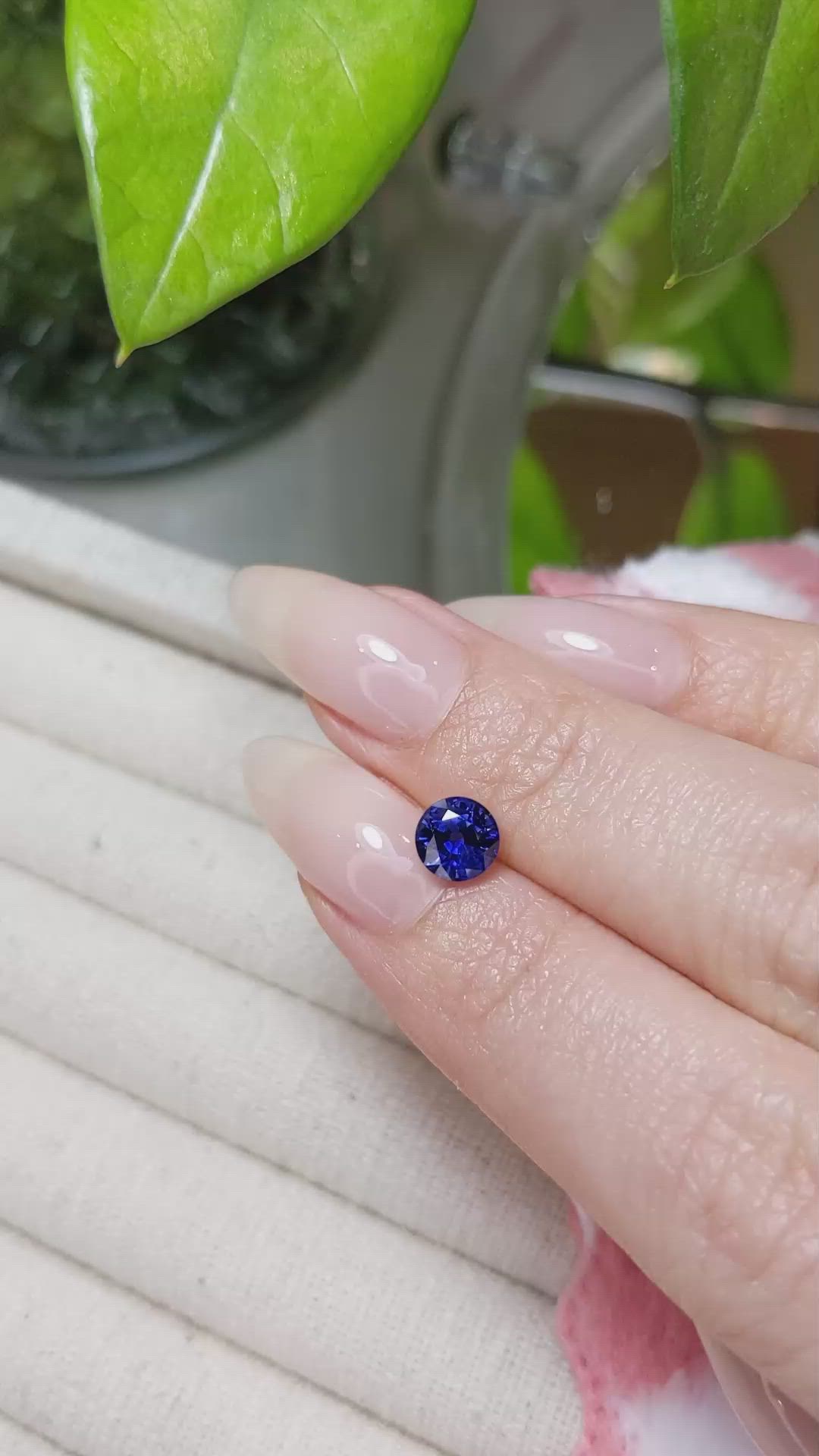 1.16 Ct. Blue Sapphire from Ceylon (Sri Lanka) Size Video