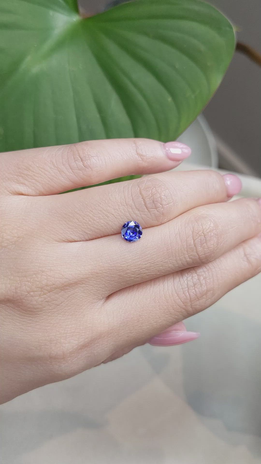 0.83 Ct. Blue Sapphire from Ceylon (Sri Lanka) Size Video